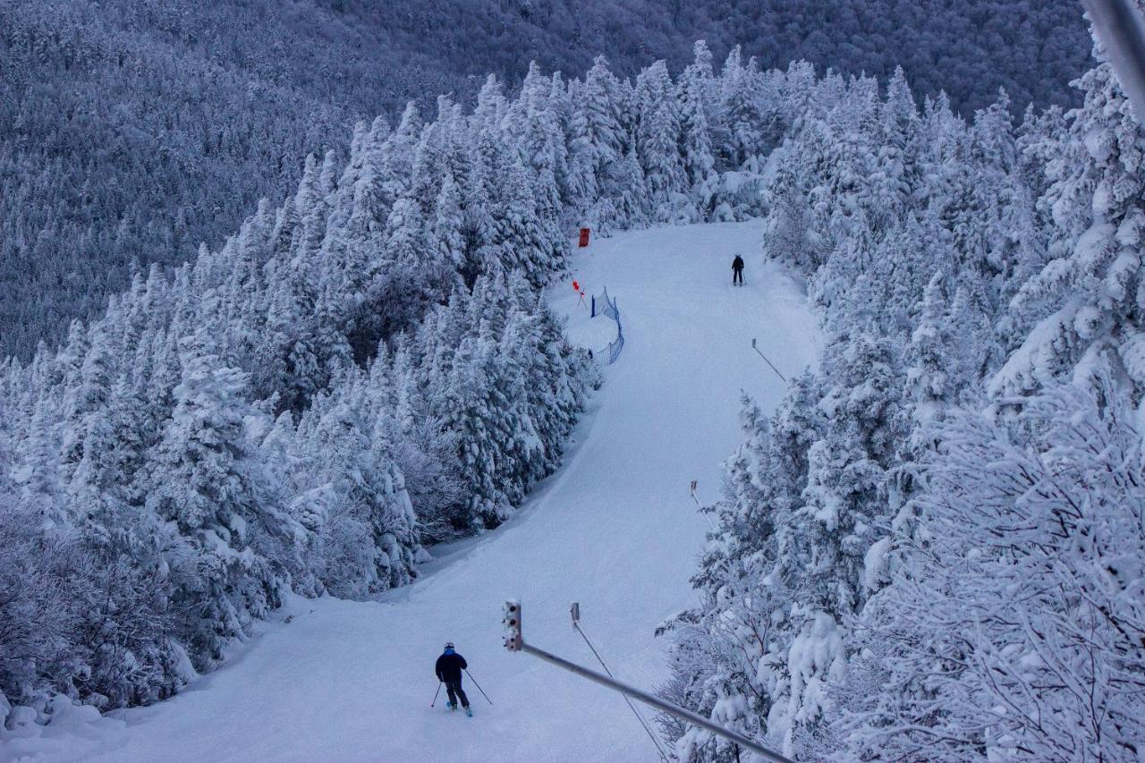 Smugglers' Notch Resort Private Suites Cambridge Exterior photo