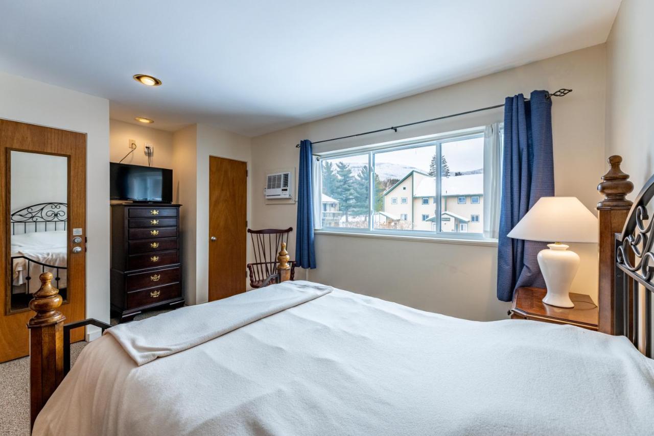 Smugglers' Notch Resort Private Suites Cambridge Exterior photo